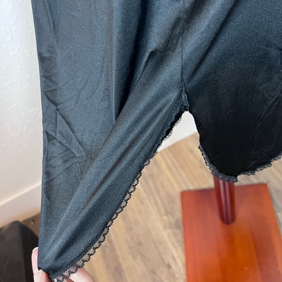VNTG Vanity Fair Black Satin Slip Dress / Nightgown - Picture 6 of 8